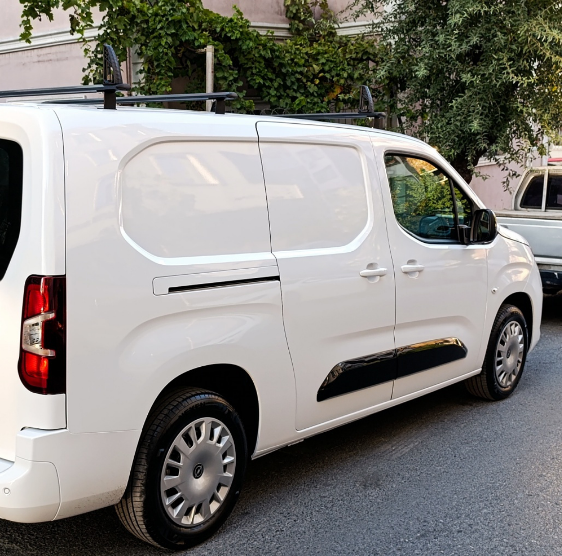 Araç Üzeri<br/> Merdiven Taşıma